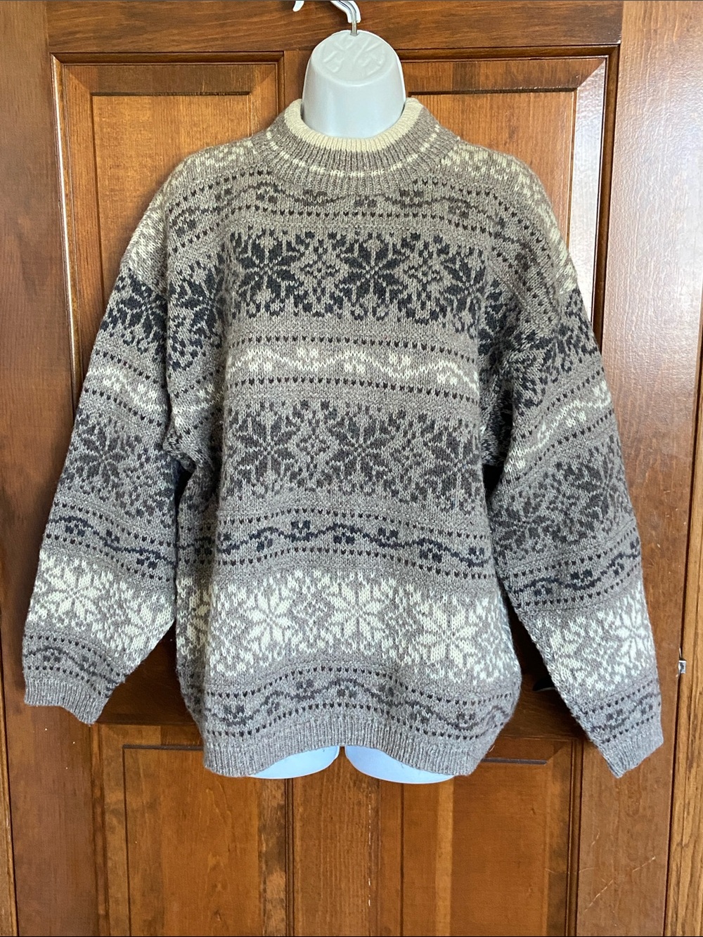 Vintage Wool Eddie Bauer knit Sweater Mock Neck Knit Nordic Style Large